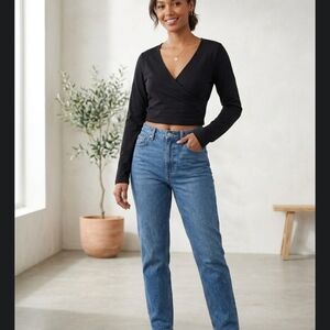 PINK Victoria's Secret Black Long Sleeve V-Neck Wrap Crop Top